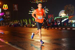 BIB: 224
                            <button type="button" onclick="openModal(16151680)" class="btn btn-primary btn-sm float-right btn-popup" data-toggle="modal" data-target=".modal-high-quality">
                        <i class="fas fa-shopping-cart"></i> Add to Cart
                    </button>
                                            <button type="button" onclick="isThisMe(16151680, true)" class="btn btn-success btn-sm float-right btn-popup btn-isme hidden" data-toggle="tooltip" data-placement="bottom" title="นี่คือรูปของคุณใช่ไหม คลิกที่นี่เพื่อเอาเข้าอัลบั้ม">
                        <i class="fas fa-plus"></i> Add to album
                    </button>
                    <button type="button" onclick="isThisMe(16151680, false)" class="btn btn-warning btn-sm float-right btn-popup btn-isnotme hidden">
                        <i class="fas fa-ban"></i> Remove from album
                    </button>